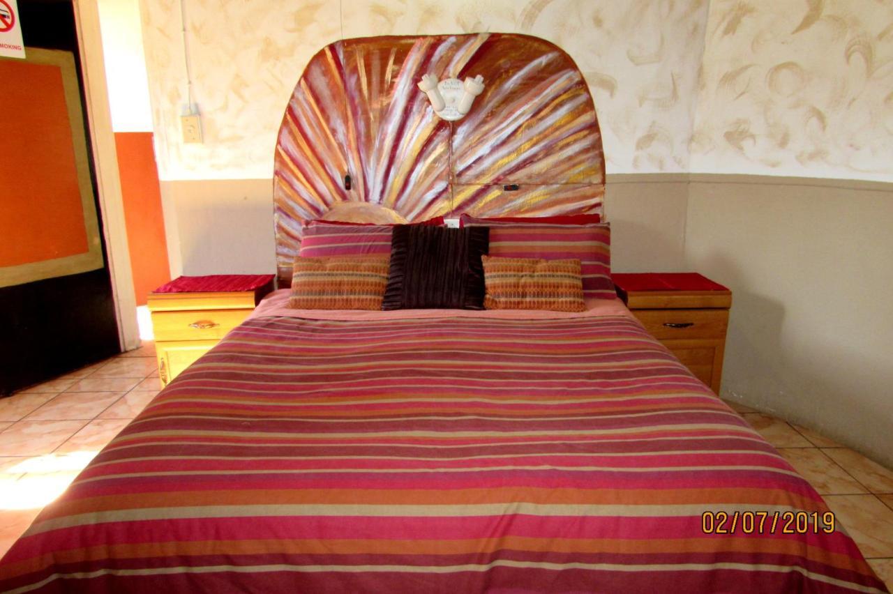 Amanzimlotzi Riverside Bush Camp Hoedspruit Εξωτερικό φωτογραφία
